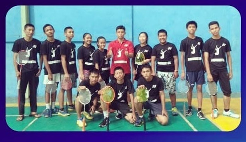 Ekstrakurikuler Badminton